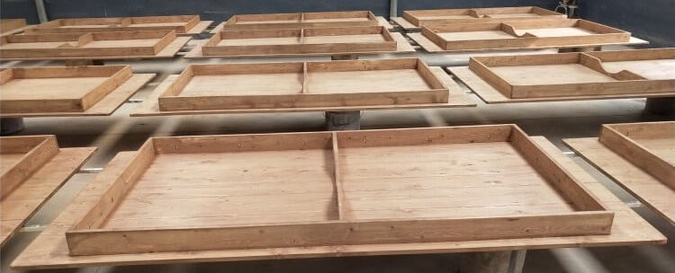 folding farmhouse table manufacture