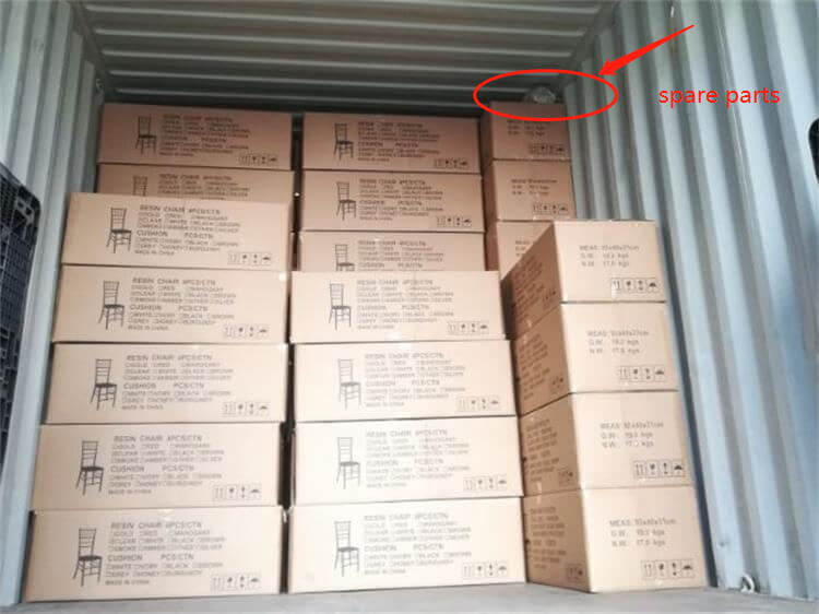 loading of resin chiavari chairs