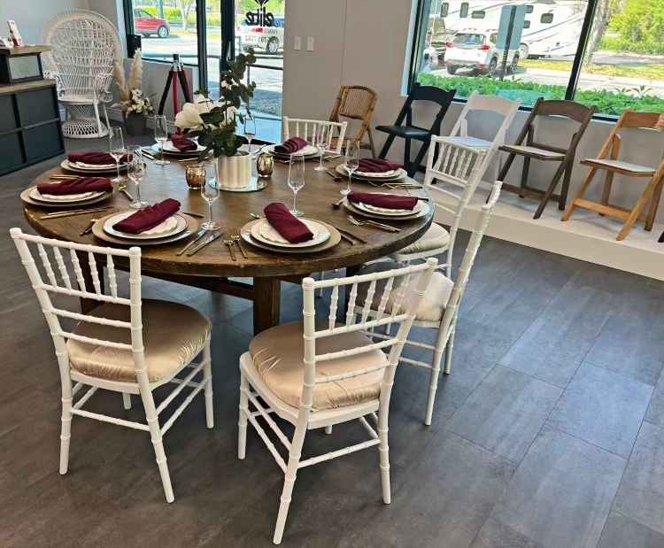 resin chiavari chair wholesale