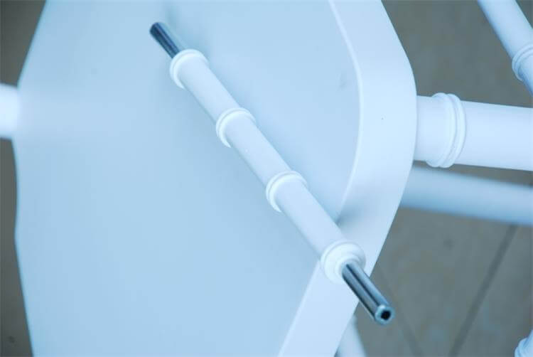 resin chiavari chair