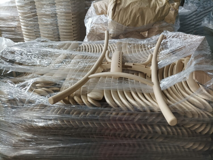 resin crossback dining chair manufacturer